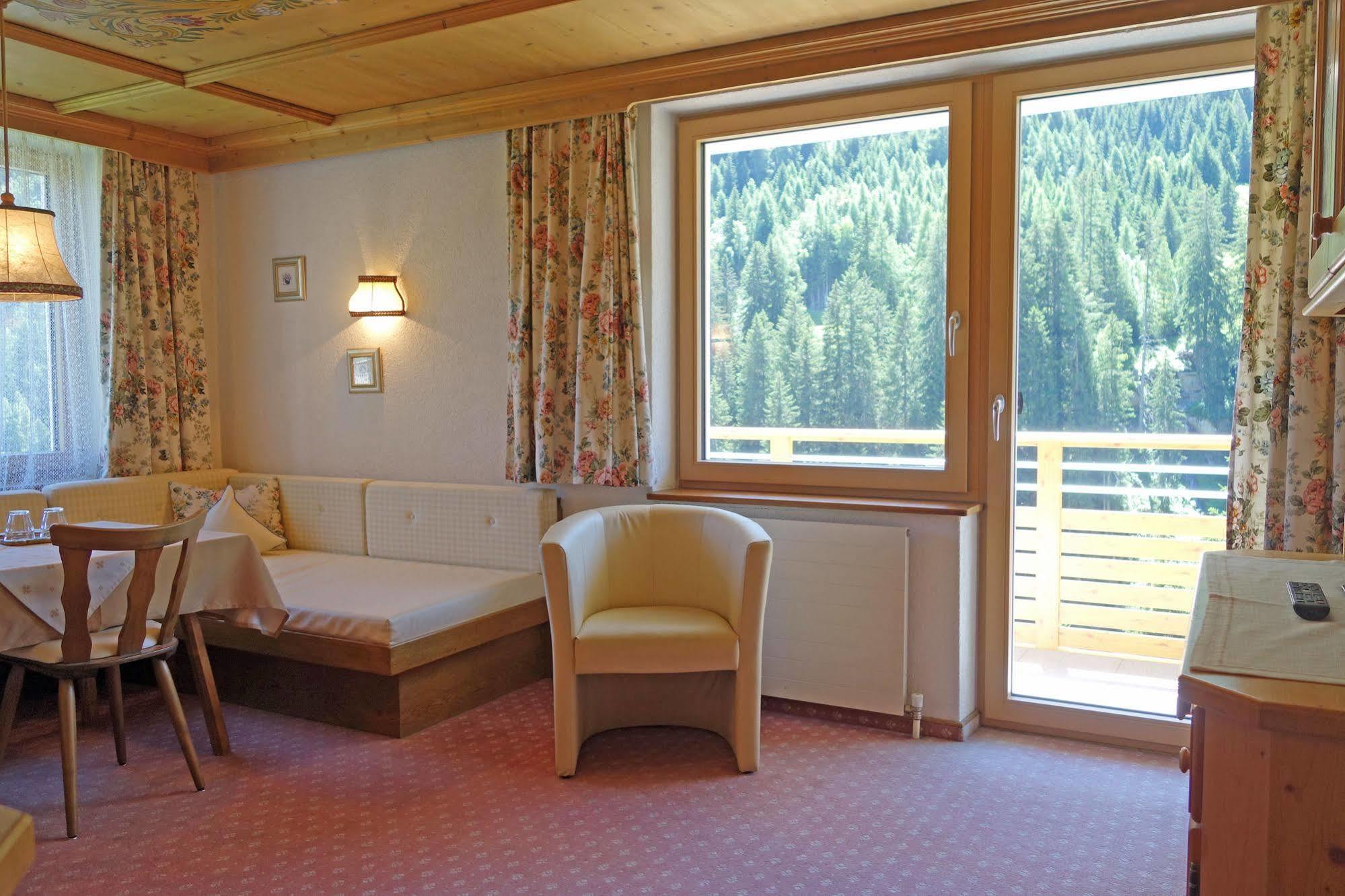 Aparthotel Alkira St. Anton am Arlberg Zewnętrze zdjęcie